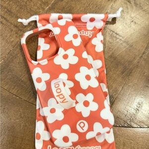 Loopy Case for iPhone 15 Pro - Righty